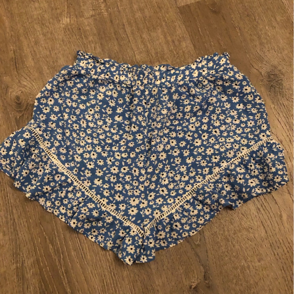SHEIN blue floral shorts